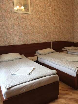 Хостелы Respect Aparts Hostel Минск Односпальная кровать в общем номере с 4 кроватями-6